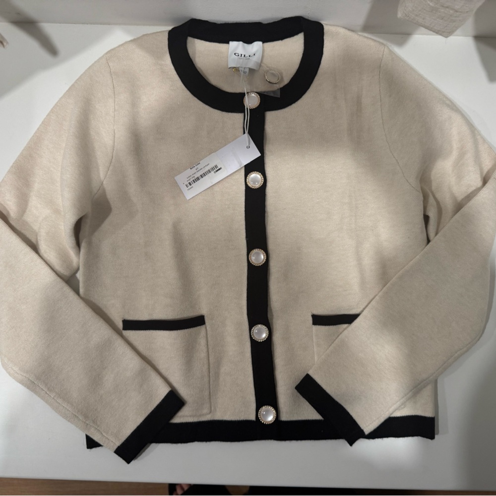 Gill sweater button down cardigan nwt